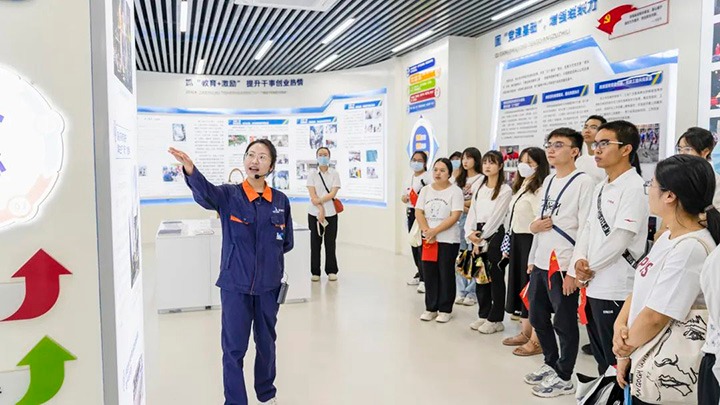 【简讯】开远团市委组织大学生到解化分公司参观进建｜曲煤焦化公司发展安全出产大会商活动｜田坝煤矿公司发展治理人员素质提升班