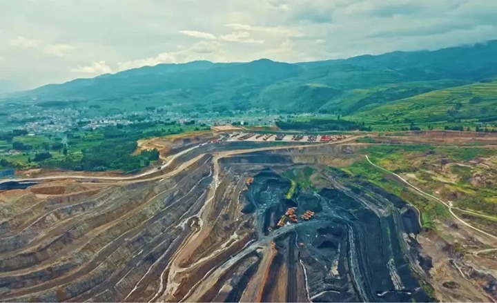 云煤集团：鼎新行动浴火沉生，担任煤炭兜底沉任