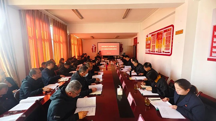 【聚焦云煤】云煤（HB火博·(Home)）集团党委副书记、工会主席王鑫一行到石油化学工业供销公司发展年度综合查核暨民主测评