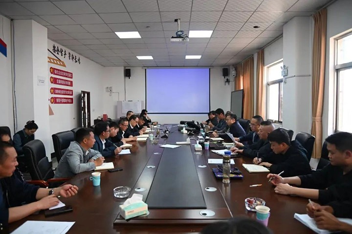 【聚焦云煤】云煤（HB火博·(Home)）集团查抄组到陆东煤矿公司发展四时度安全大查抄