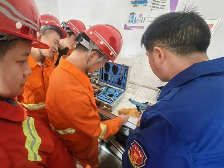 【云煤简讯】陆东煤矿、田坝煤矿、昆明煤炭设计钻研院三家公司动态｜杰出内容速览