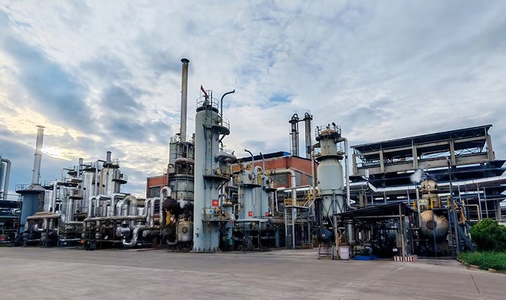 科技创新引领行业新高，粗甲醇日产量破纪录